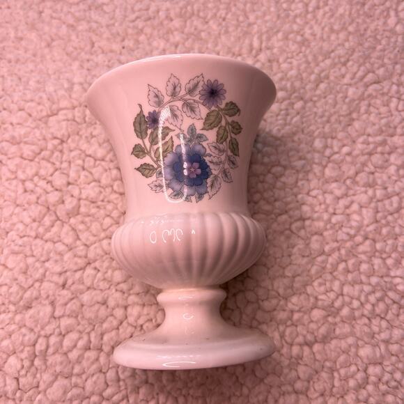 Wedgewood Bone China Clementine Unhandled Vase Incl Box - Picture 5 of 11